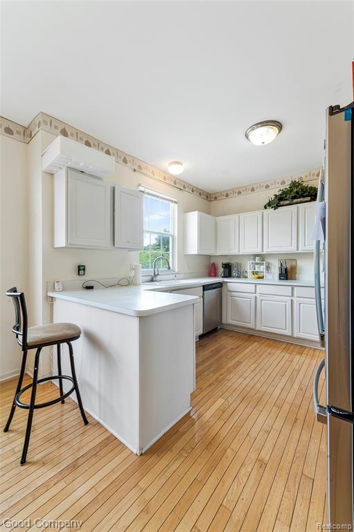 4742 Maddie Lane, Dearborn, MI 48126 — Photo 12