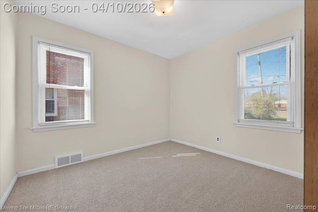 7134 Robinson Avenue, Allen Park, MI 48101 — Photo 14