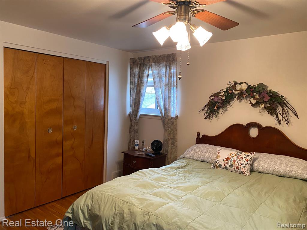 8647 DONNA Street, Westland, MI — Photo 17