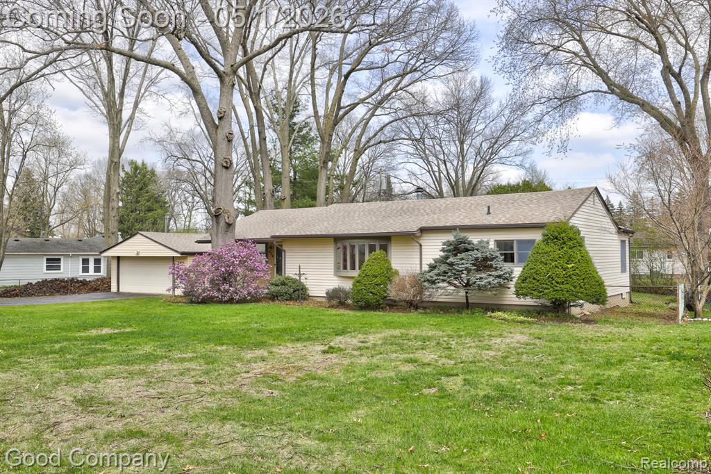 575 S Briarvale Drive, Auburn Hills, MI 48326 — Photo 44