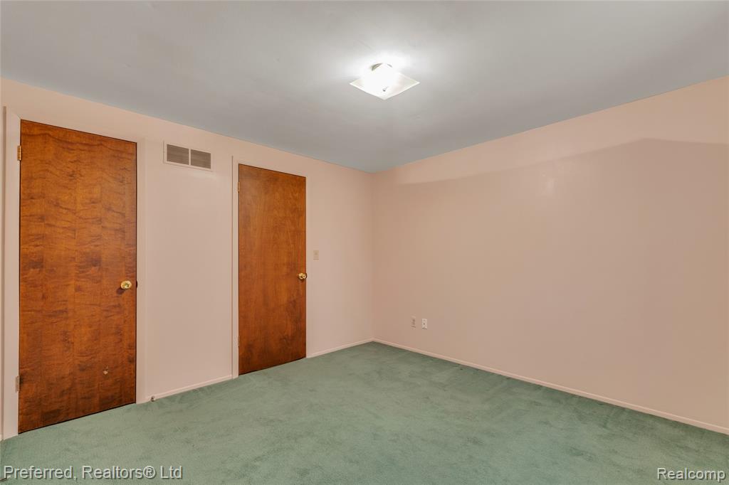 46323 Gainsborough Drive, Canton, MI 48187 — Photo 34