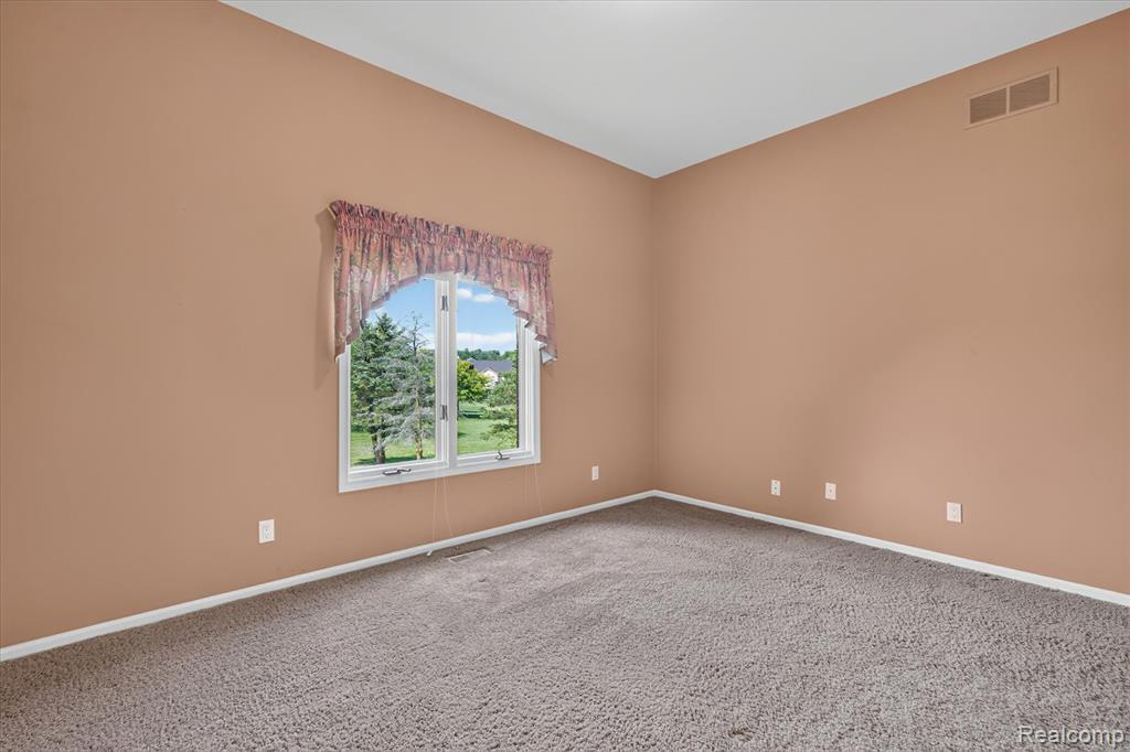 2212 Lily Court, Davison, MI 48423 — Photo 27