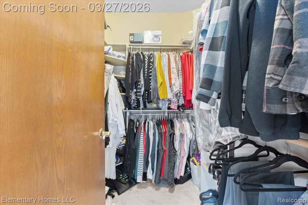 56688 Portsmouth Drive, Utica, MI, 48316