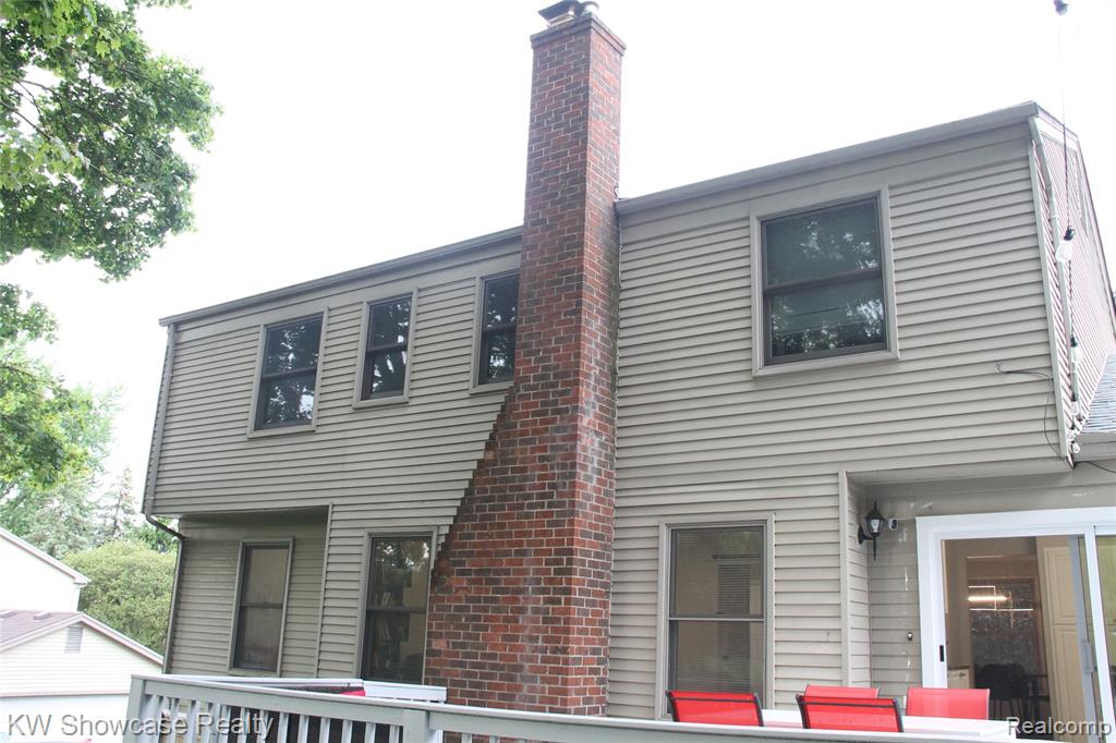 5226 Green Road, West Bloomfield, MI 48323 — Photo 36