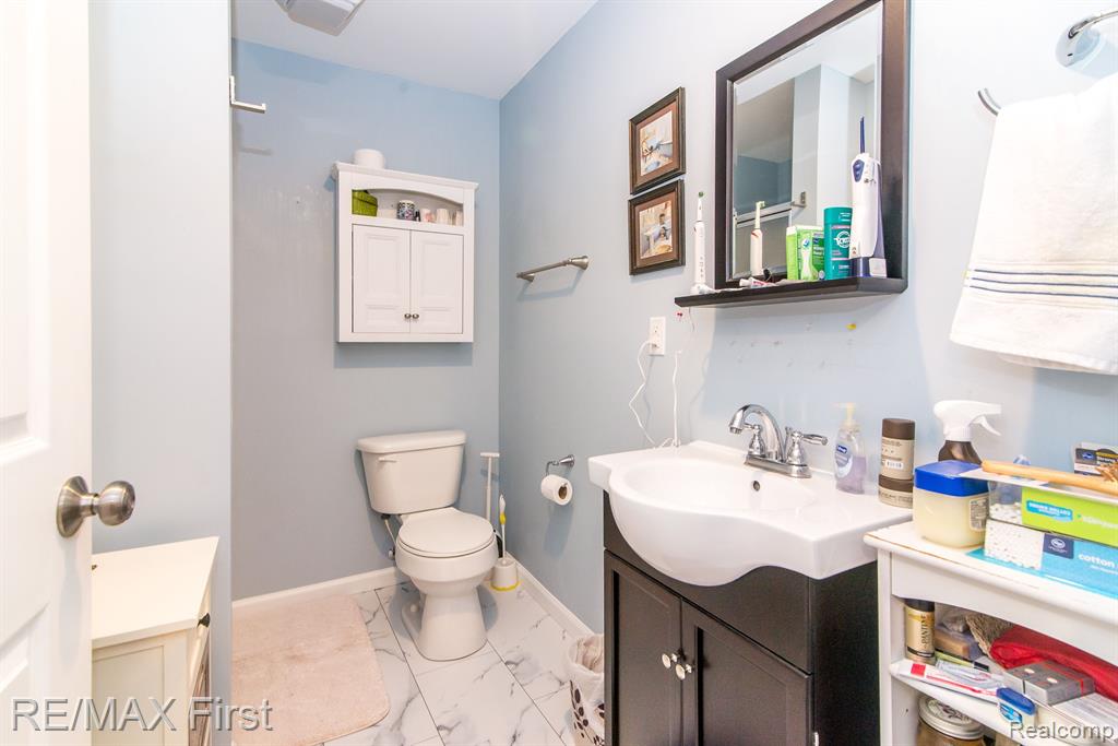 8598 GOLF LANE Drive, Commerce Twp, MI 48382 — Photo 65