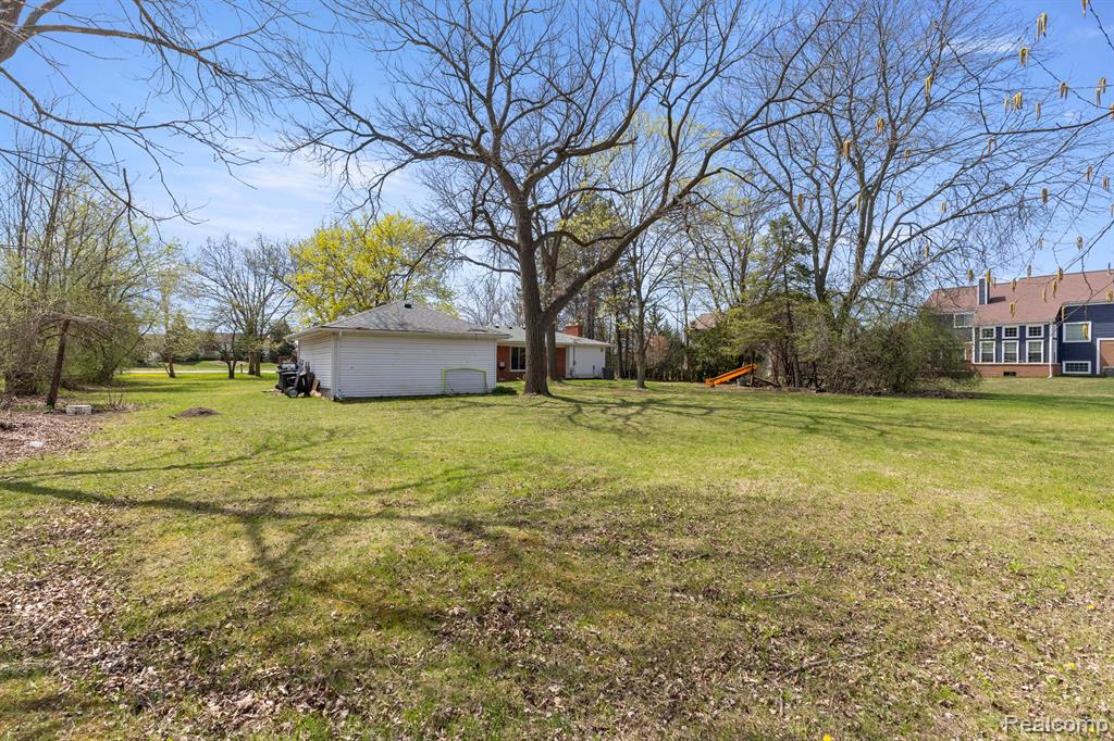 46910 CHERRY HILL Road, Canton, MI 48187 — Photo 37