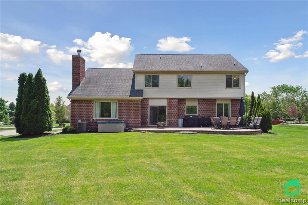 48578 WILDROSE Drive, Canton, MI 48187 — Photo 38