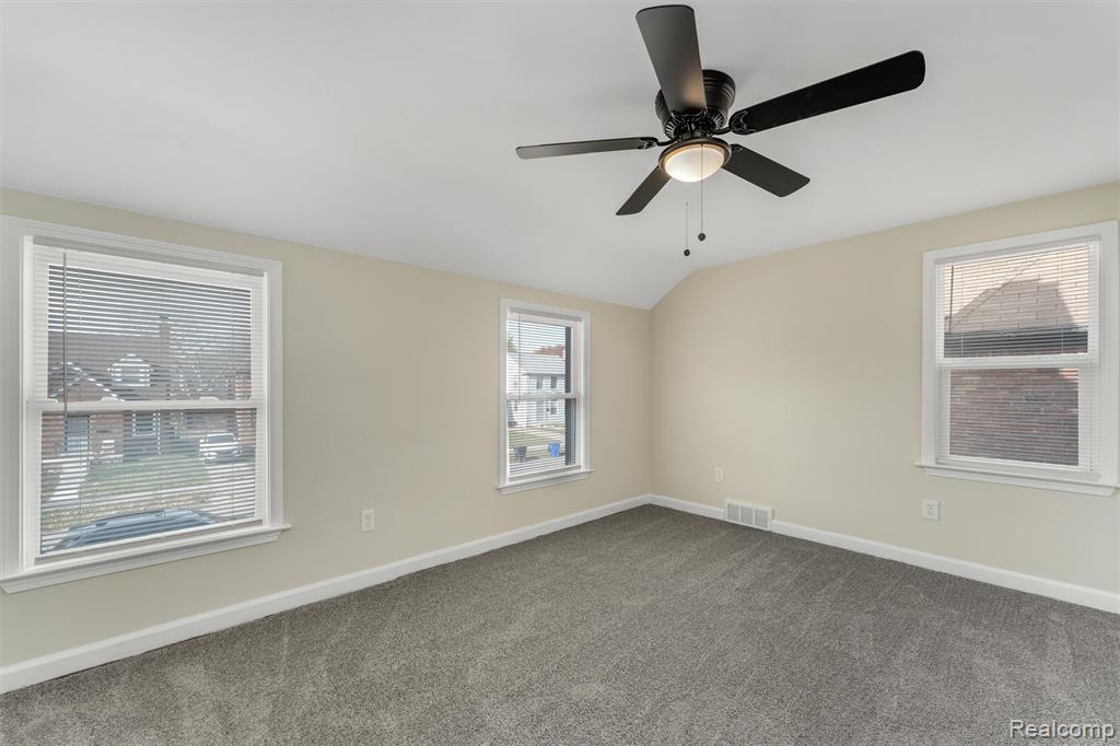 11090 McKinney Street, Detroit, MI 48224 — Photo 17