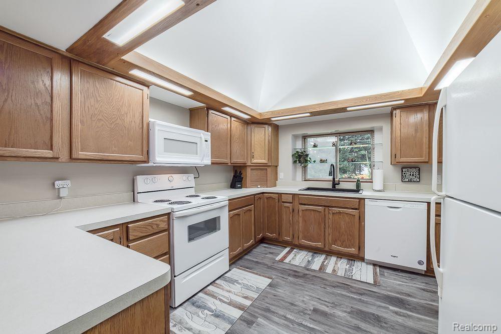 5266 OAK PARK Drive, Clarkston, MI — Photo 17