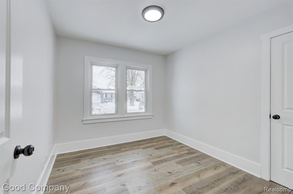 16309 Kirkshire Avenue, Beverly Hills, MI 48025 — Photo 33