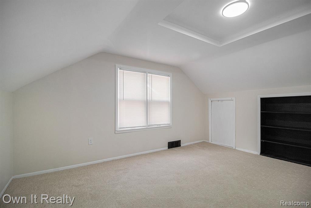9901 CHATHAM, Redford, MI 48239 — Photo 26