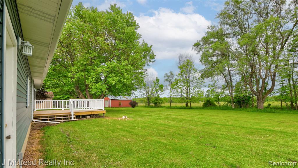 12146 Crawford Road, Otisville, MI 48463 — Photo 37