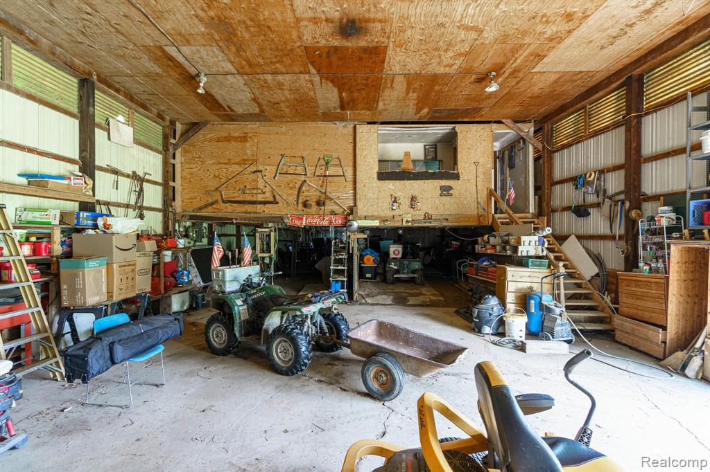 4206 GRAND BLANC Road, Swartz Creek, MI 48473 — Photo 36