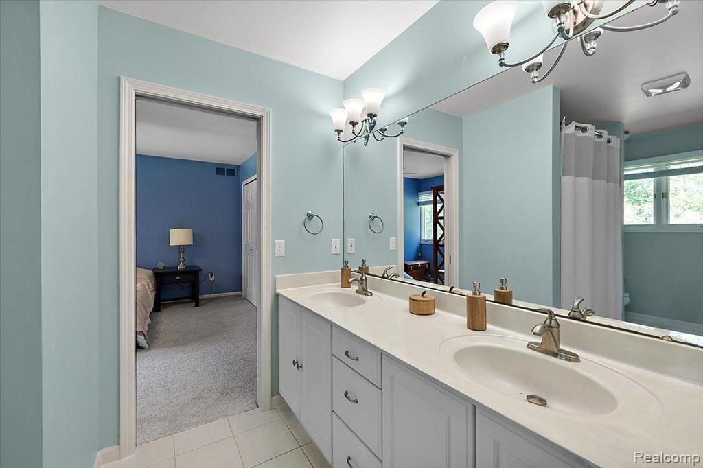 4090 SAINT ANDREWS Street, Howell, MI 48843 — Photo 24