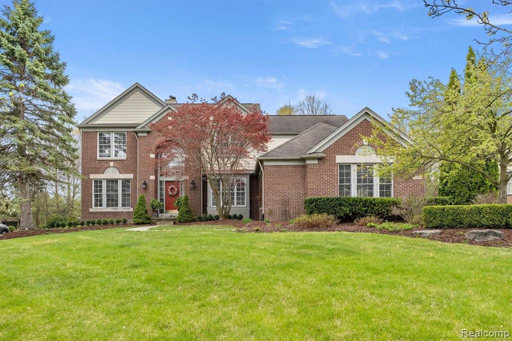 44421 WHITE PINE Circle E, Northville, MI 48168 — Photo 2