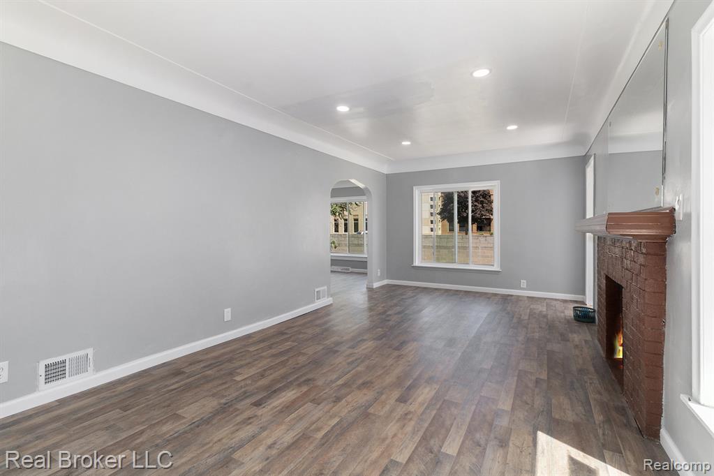 8301 Dodge Avenue, Warren, MI 48089 — Photo 5