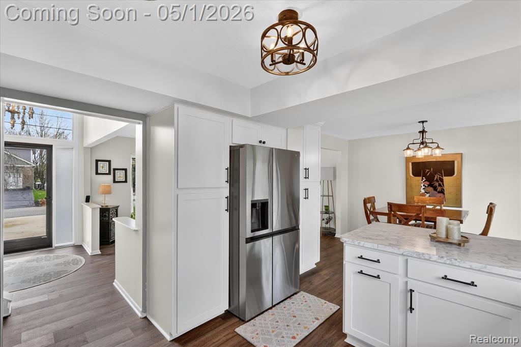 7117 Capri Drive, White Lake, MI 48383 — Photo 12
