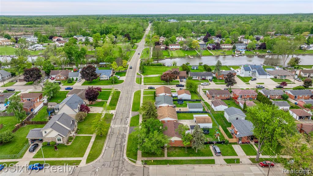 30572 S Gibraltar Road, Rockwood, MI — Photo 28