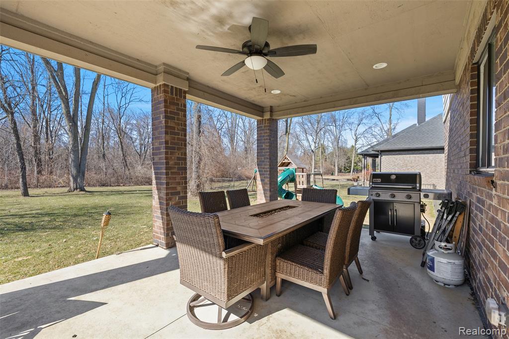 49517 White Mill Drive, Shelby Twp, MI 48317 — Photo 51