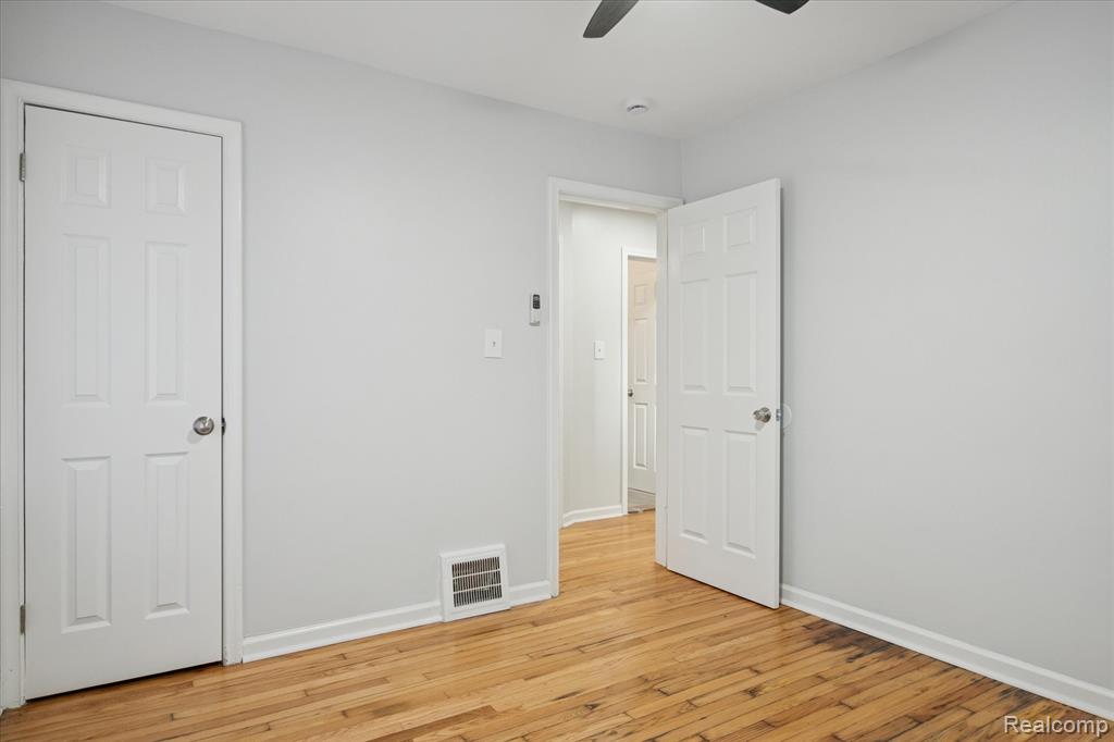 11285 Lakepointe Street, Detroit, MI 48224 — Photo 21