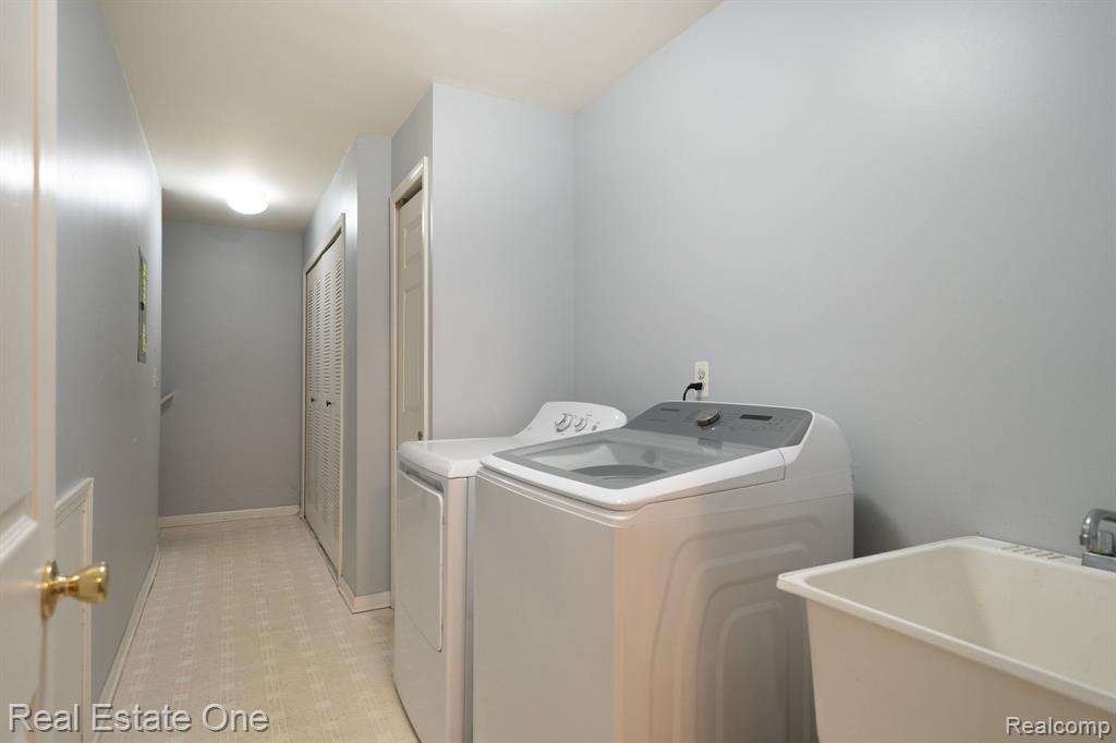 44770 Marigold Drive, Sterling Heights, MI 48314 — Photo 17