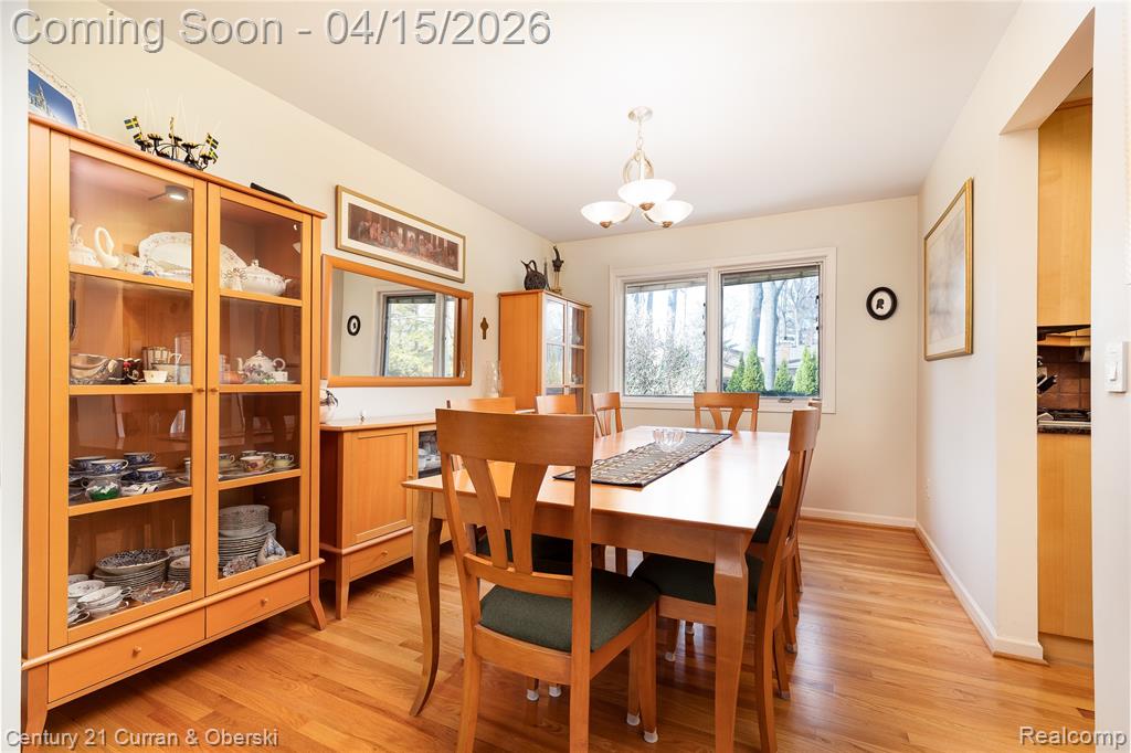 2695 Ronald Drive, Troy, MI 48085 — Photo 9