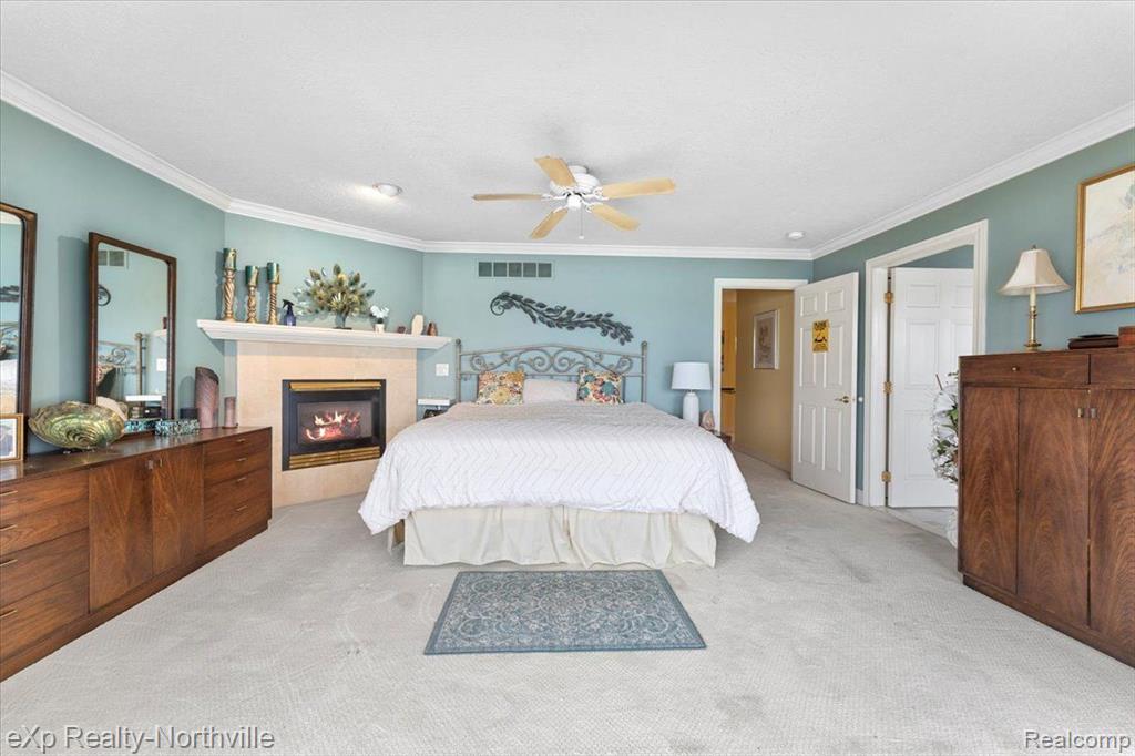 9283 FIRWOOD Road, South Lyon, MI 48178 — Photo 24