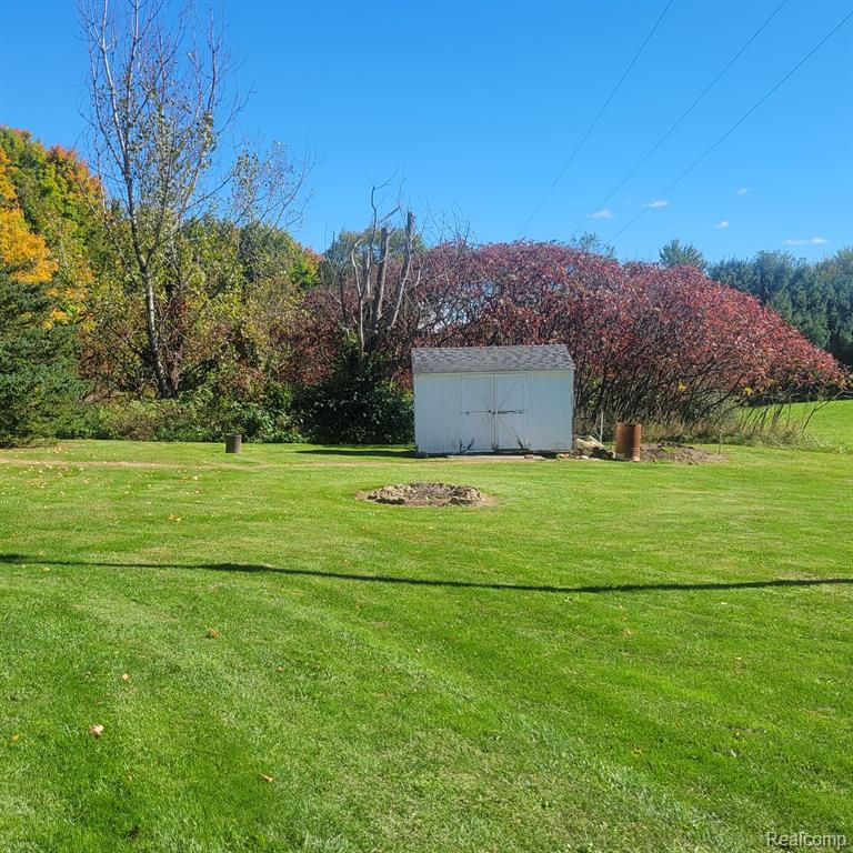 5782 LYONS Road, Imlay City, MI 48444 — Photo 41
