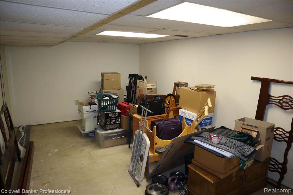 1279 Westbrooke Drive, Lapeer, MI 48446 — Photo 30