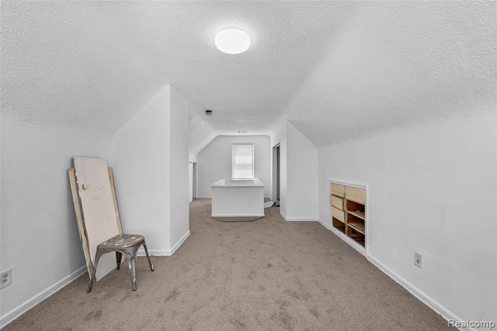 8600 Heyden Street, Detroit, MI 48228 — Photo 19