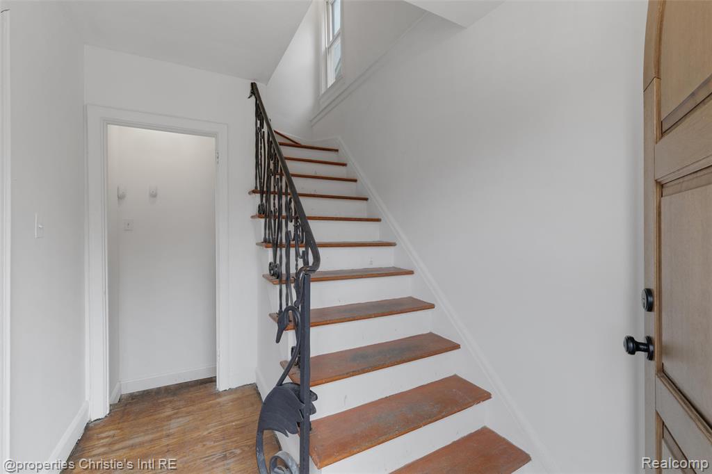 17394 Warrington Drive, Detroit, MI 48221 — Photo 25