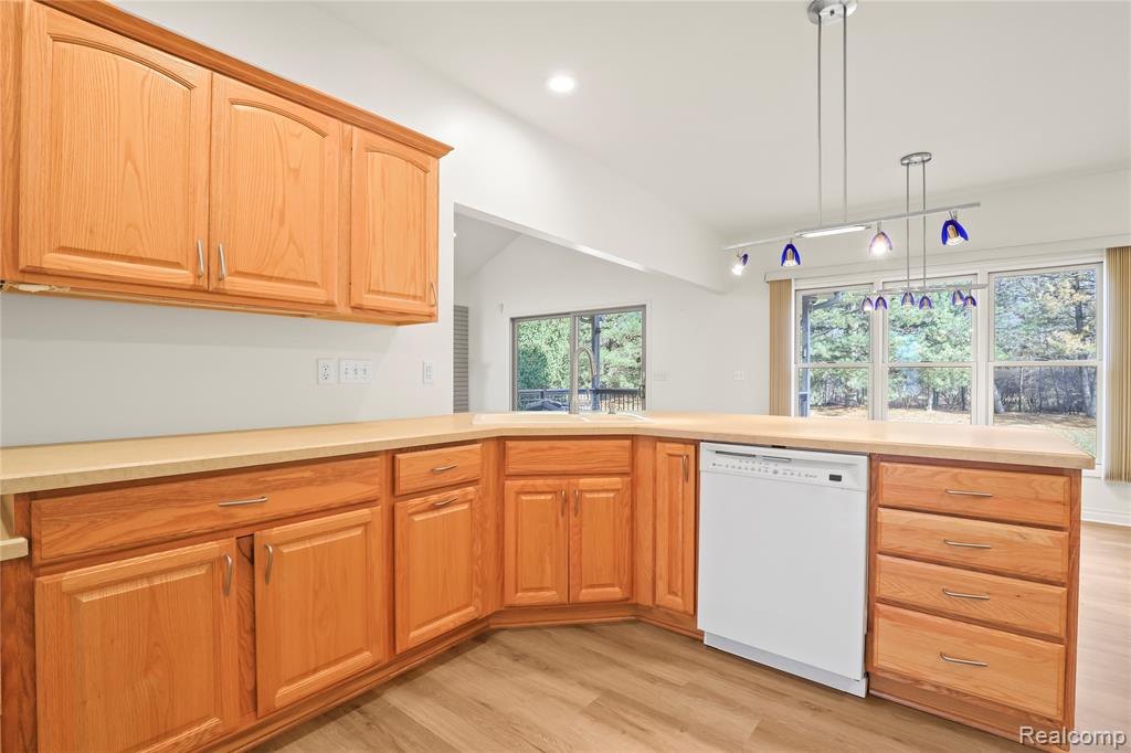 6273 Boulder Drive, Flushing, MI 48433 — Photo 17