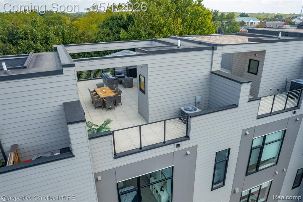 108 N CENTER Cove - Photo 2