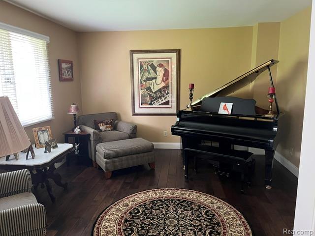 4514 Ravenwood Drive, Grand Blanc, MI 48439 — Photo 4