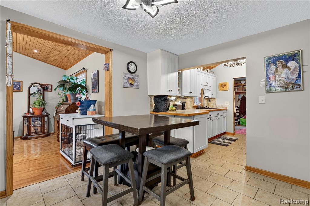 17 E White Lake Dr, Twin Lakes, MI 49457 Drive, Twin Lake, MI 49457 — Photo 8