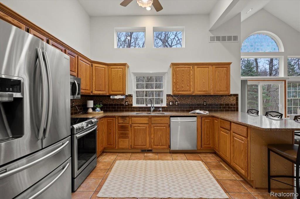 845 Rowlinson Lane, Ortonville, MI 48462 — Photo 21