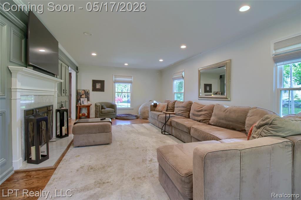 47300 Maplebrook, Northville, MI 48168 — Photo 13