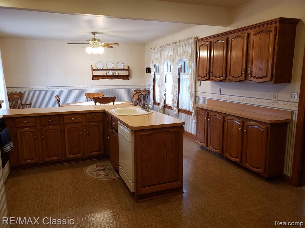 7299 GRONOW, Center Line, MI 48015 — Photo 20