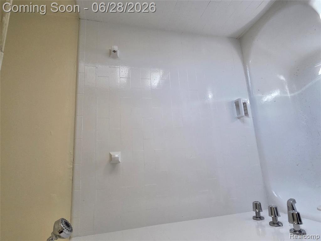 13918 Roselawn Street, Detroit, MI 48238 — Photo 17