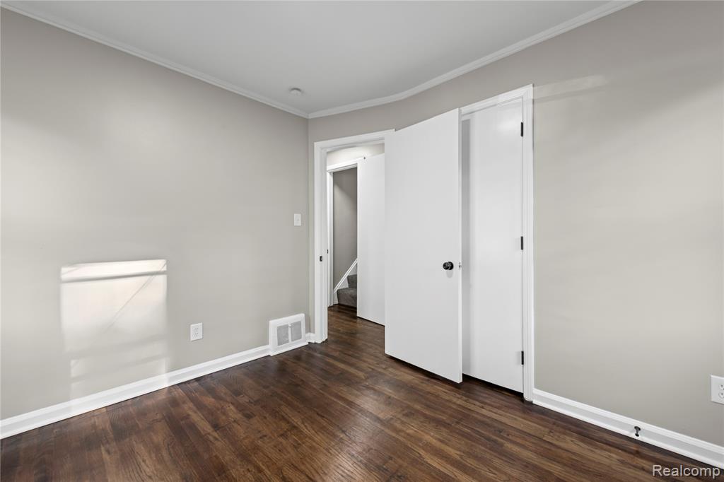 4484 Howe Road, Wayne, MI 48184 — Photo 12