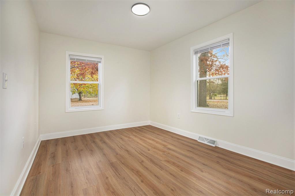 44260 Clay Road, Belleville, MI 48111 — Photo 14