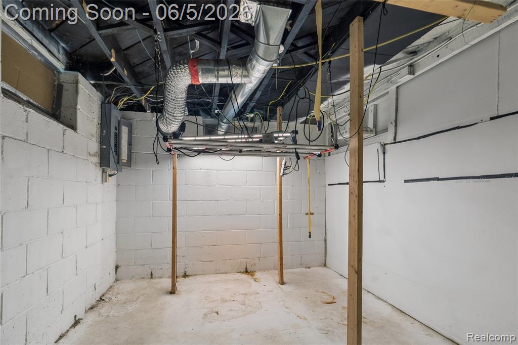 679 Moran Avenue, Lincoln Park, MI 48146 — Photo 17