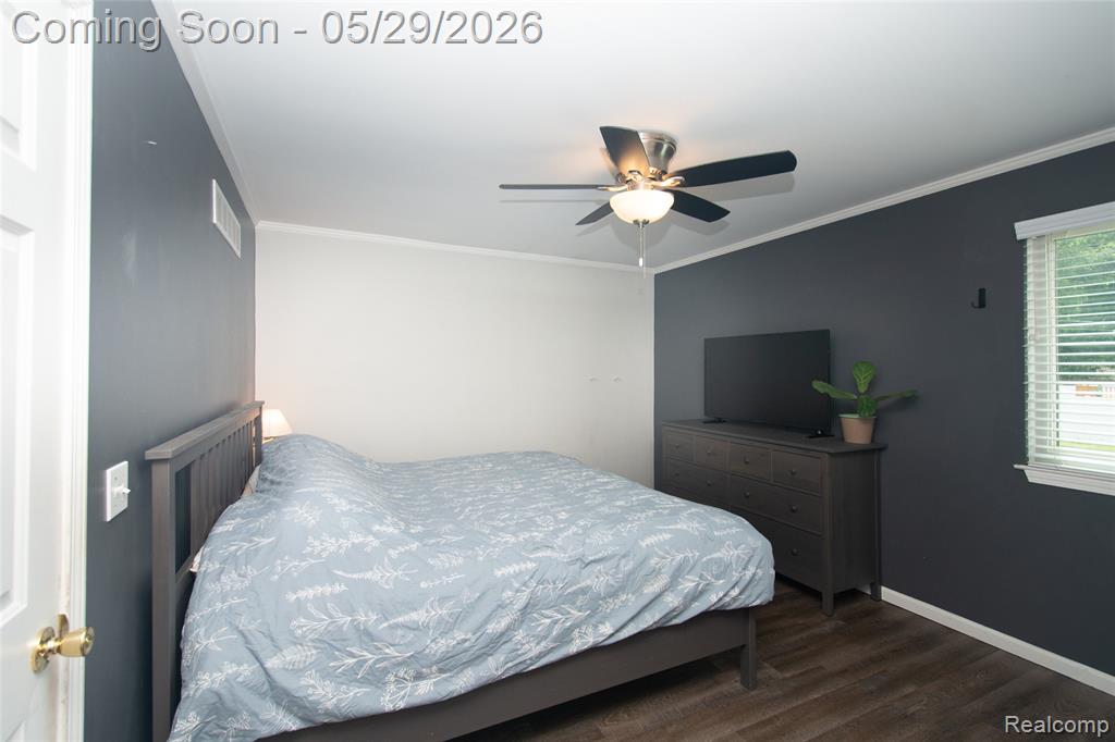 29931 Rosslyn Avenue, Garden City, MI — Photo 27