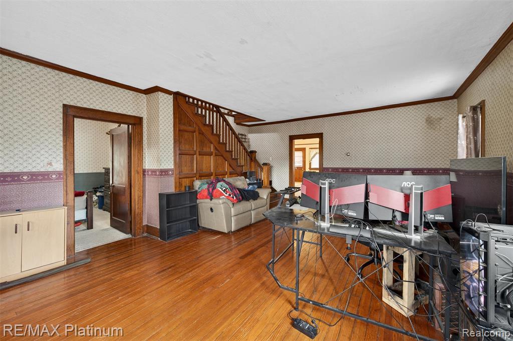 215 Washington Street, Byron, MI 48418 — Photo 15