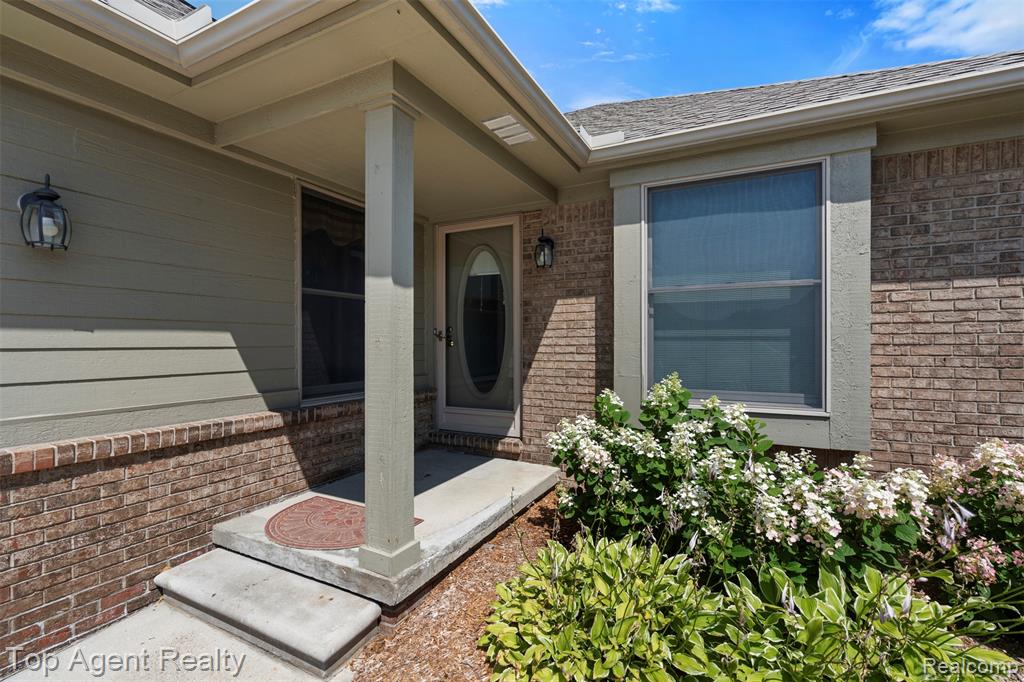 4415 Firethorn Court, Warren, MI 48092 — Photo 3