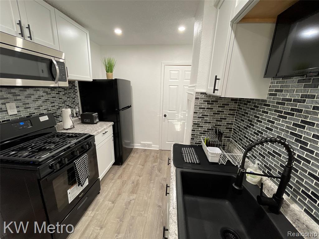 8559-8563 Wyoming Avenue S, Detroit, MI 48204 — Photo 15