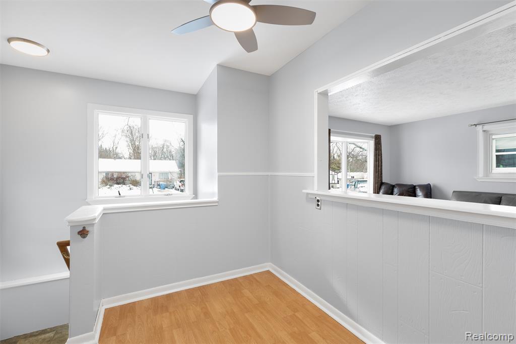 6428 Cloverton Drive, Waterford, MI 48329 — Photo 8
