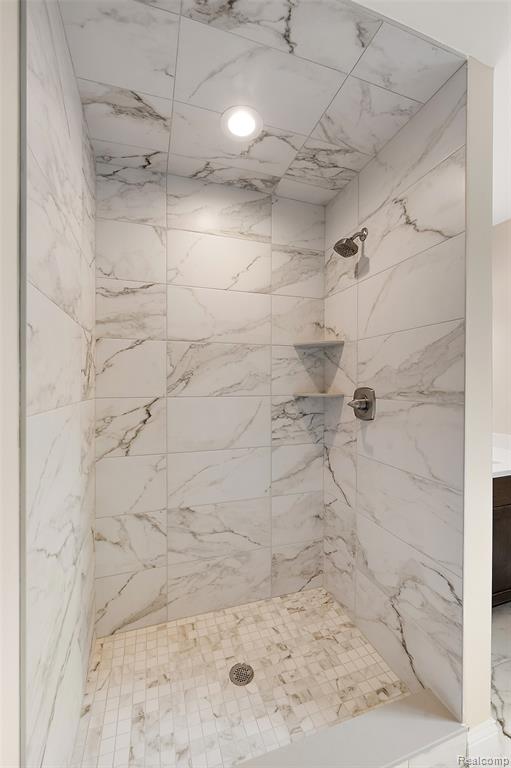 18901 Via Firenze Drive, Macomb, MI 48044 — Photo 31