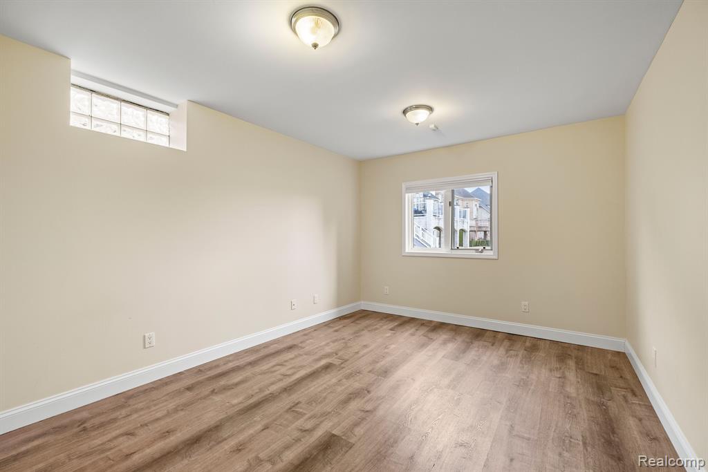 49332 GOLDEN LAKE Drive, Shelby Twp, MI 48315 — Photo 52