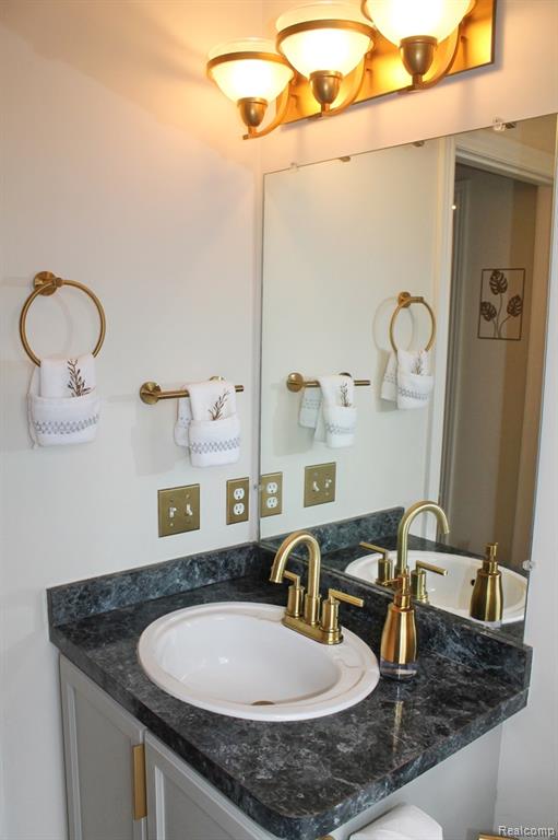 45411 N Stonewood Road, Canton, MI 48187 — Photo 14